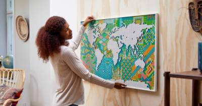 Почти 12 тысяч деталей для карты мира: Lego выпустит свой самый большой конструктор в истории