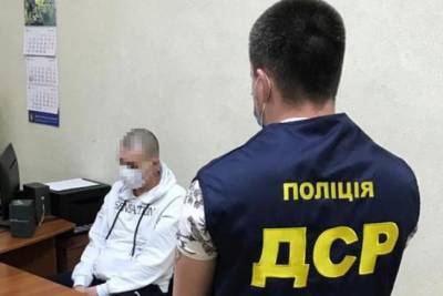 Полиция разоблачила двух "авторитетов" из санкционного списка СНБО