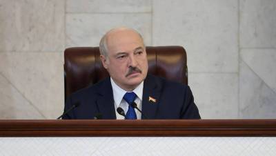 Лукашенко заявил, что латыши не поддержали замену флага Белоруссии на ЧМ