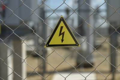 Украина ввела запрет на поставки электроэнергии из России и Белоруссии