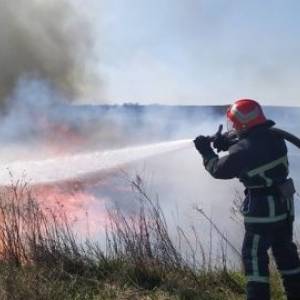 Запорожцев предупреждают о чрезвычайной пожарной опасности