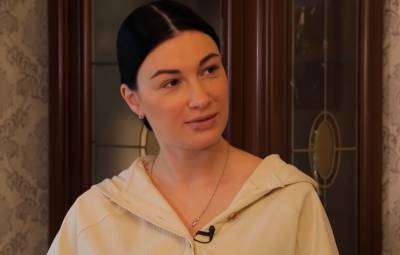 Анастасия Приходько показала фанатам фигуру после третьих родов: "Не стесняюсь быть настоящей!"