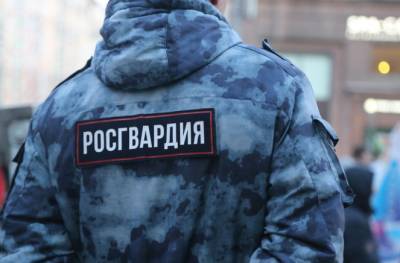 В России с 1 октября увеличат оклады сотрудникам силовых структур