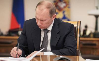 Путин подписал закон о новых выплатах