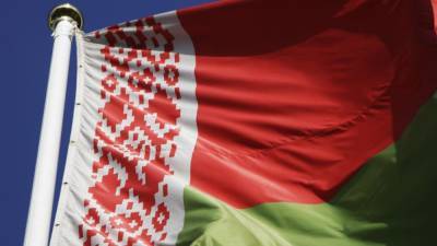 Провокация с флагом Белоруссии в Риге выйдет Латвии боком