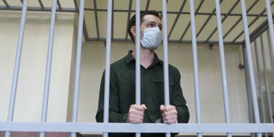 Осужденный в России студент из США заразился коронавирусом после отказа от вакцинации