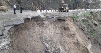 Ливни размыли дороги и мосты в Дагестане