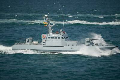 Боевые катера ВМС Украины устроили артиллерийские стрельбы в Азовском море