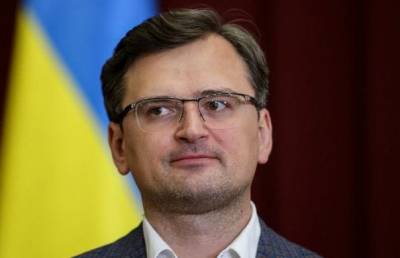 Кулеба возмутился, что Украину не пригласили на саммит НАТО