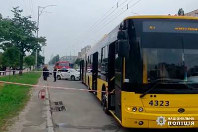 Украинец попытался сжечь автобус с «надоевшими» людьми