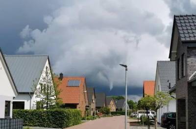 Впечатляющий снимок: это торнадо прошлось по северной Германии