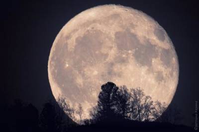 26 мая 2021 года будет отмечен полнолунием, суперлунием и полным лунным затмением