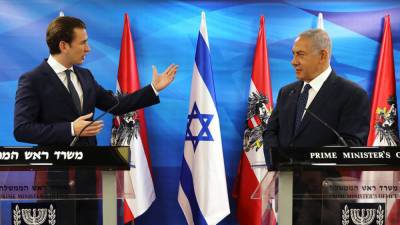 Арабские дипломаты протестуют против поднятия флага Израиля