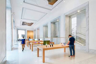 Apple откроют магазин на месте бывшего кафе и монастыря - lenta.ru - Рим - Santa