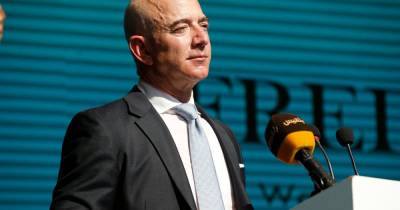 Миллиардер Джефф Безос назвал дату своей отставки в Amazon