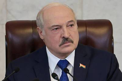 Лукашенко пригласил Путина и Байдена в Белоруссию