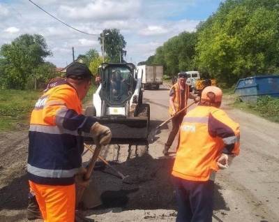 В Ульяновске дорожники ремонтируют улицы пригородной зоны и частного сектора
