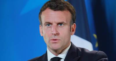 Французы высмеяли Макрона, признавшего бесполезность санкций против РФ