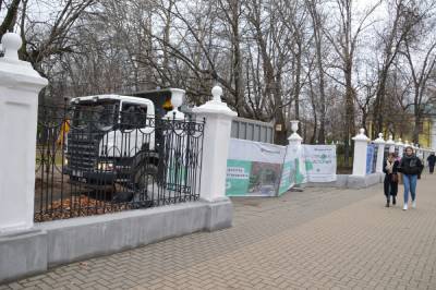 Демонтированное ограждение Наташкиного парка в Рязани оказалось не чугунным