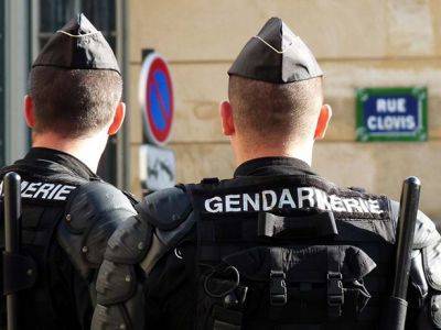AFP: во Франции по подозрению в подготовке теракта задержали выходцев из Чечни