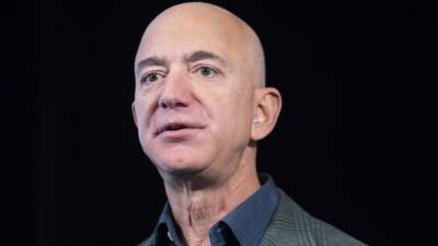 Джефф Безос уточнил дату ухода с поста генерального директора Amazon