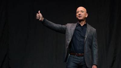 Засновник Amazon Джеф Безос оголосив про відставку