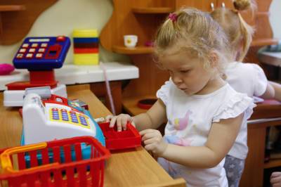 Петербургские детские сады готовятся к переходу на летний график