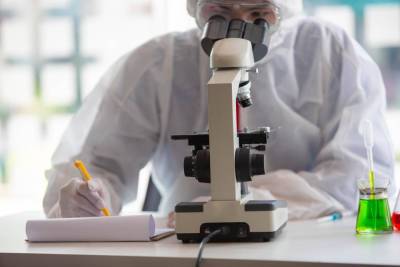 Байден приказал разведке «удвоить усилия» по расследованию лабораторного происхождения коронавируса