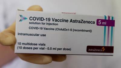 Ученые заявили о найденной связи между вакциной AstraZeneca и тромбами