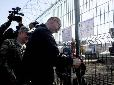 Украина остановила возведение стены на границе с Россией – деньги растрачены