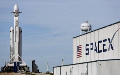 SpaceX сто раз подряд успешно запустила Falcon 9