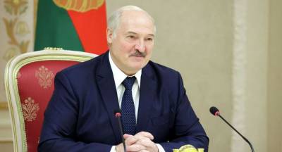 Лукашенко высмеял желание Байдена обсудить тему Беларуси во время встречи с Путиным