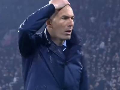 «Реал» уволил Зидана с поста главного тренера