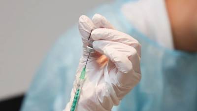 Минздрав: около 17 миллионов россиян получили как минимум первую прививку от COVID-19