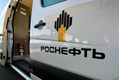 В Украину возобновились поставки сжиженного газа Роснефти