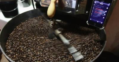 Цены на кофе взлетели до 4-летнего максимума — СМИ