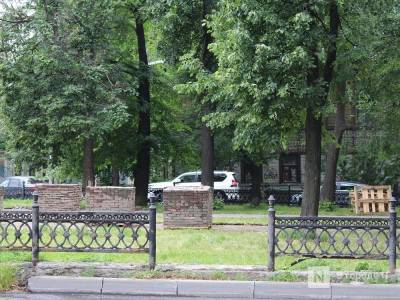 Украденная ограда сквера на Звездинке стоила 450,4 тысячи рублей
