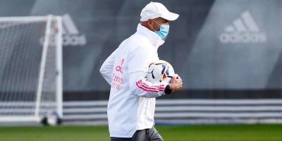 Реал объявил об уходе Зинедина Зидана - ТЕЛЕГРАФ