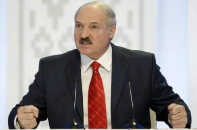 В ответ на санкции Лукашенко ударил по Украине: миллионы стоят на границе