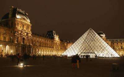 Лувр впервые за 228 лет возглавила женщина