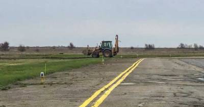 "Слуга" Демченко прикрывает срыв строительства нового аэропорта в Днепре, — политолог