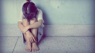 4 малолетние сестры пожаловались на учителя за сексуальные преступления возле Кирьят-Гата