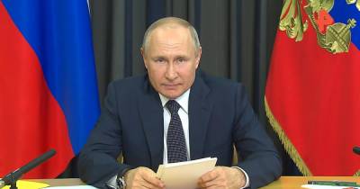 Путин поздравил россиян с Днем пограничника