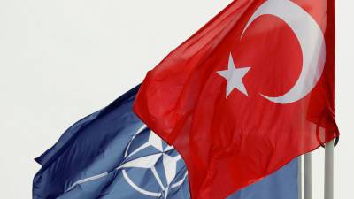 Reuters: Турция заставила НАТО смягчить реакцию на посадку борта Ryanair в Минске