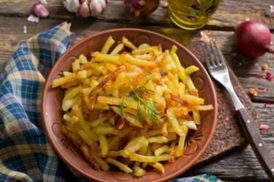 5 рецептов жареной картошки, которую беззастенчиво захочется подкладывать себе в тарелку