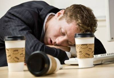 Кофе под прицелом: ученые выяснили, может ли ароматный напиток заменить человеку полноценный сон – Учительская газета