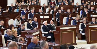 О суверенитете и давлении Запада: политологи и эксперты анализируют встречу Александра Лукашенко с парламентариями