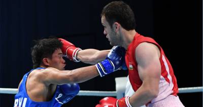 Четыре таджикских боксера пробились в полуфинал чемпионата Азии в Дубае