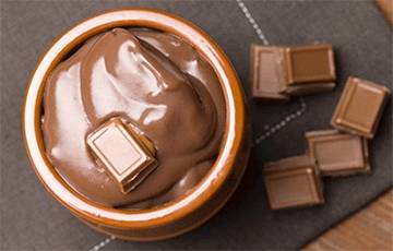 Медики назвали самый полезный для сердца шоколад