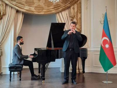 В Париже прошел концерт в честь Дня Республики в Азербайджане (ВИДЕО, ФОТО)